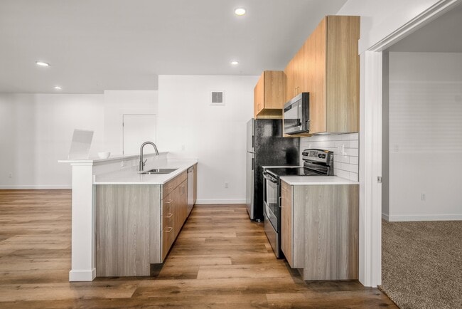 Photo - Silverbrook Apartments