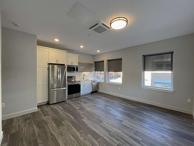 Photo - 25 Lowell St Unit 202