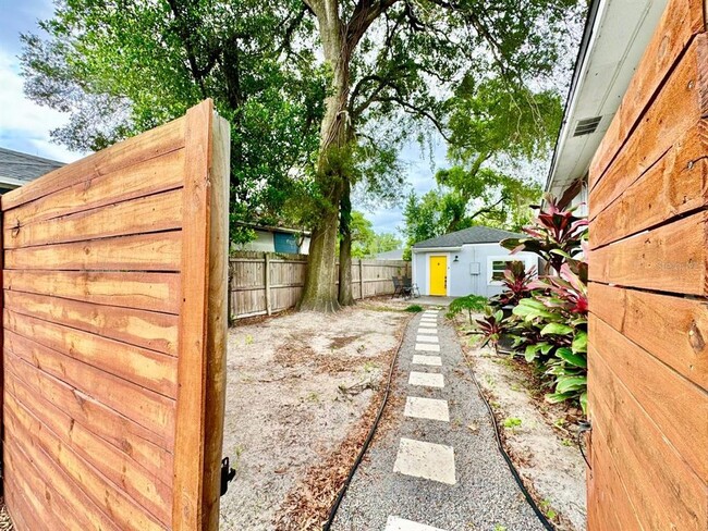 Photo - 1803 E Frierson Ave