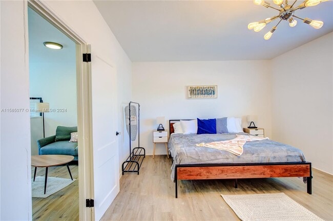 Photo - 855 SW 7th St Unit 7