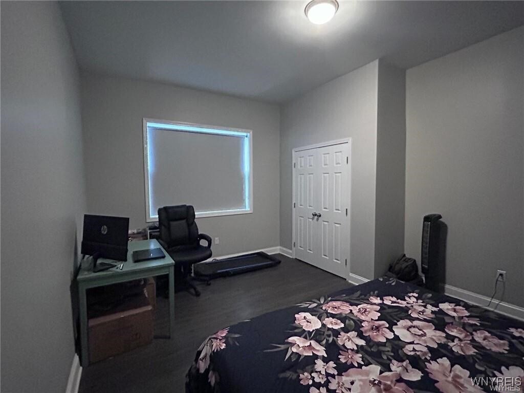 Photo - 1988 South Park Ave