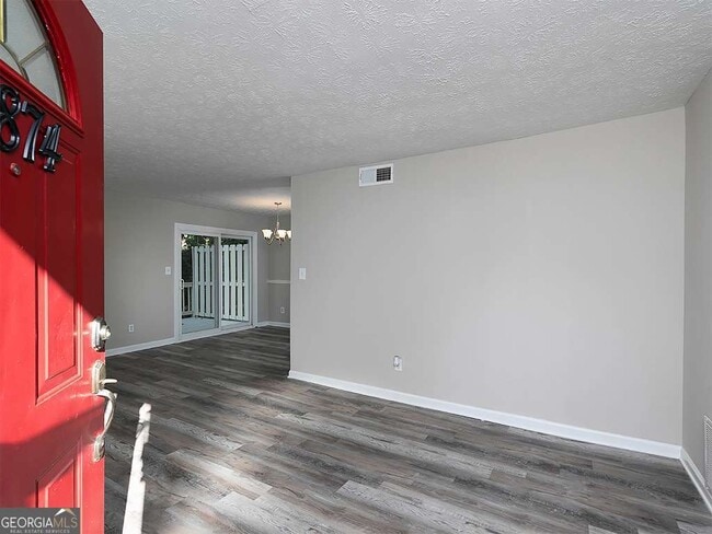 Photo - 3874 Mulkey Cir SW