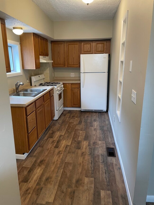 Photo - 91 E Mohawk St Unit 1