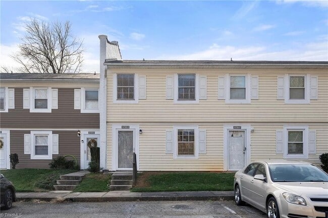 Building Photo - 5739 Bramblegate Rd Unit E