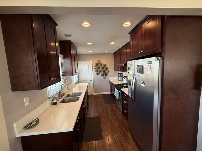 Photo - 1149 W 127th St