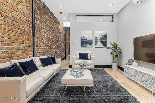 Photo - 438 W 52nd St Unit 4D