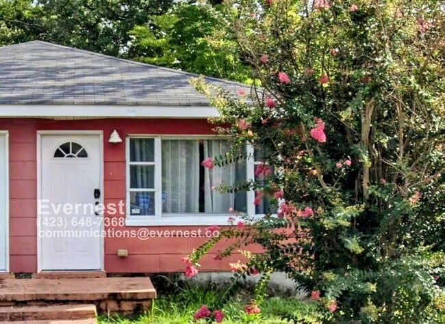 Building Photo - 1527 Kirby Ave Rental