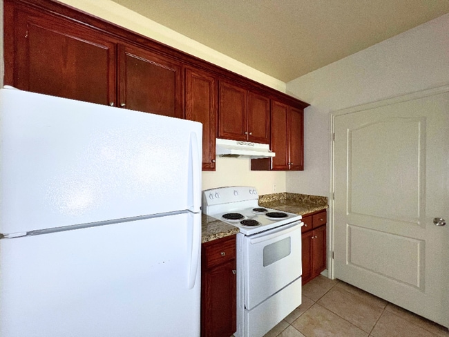 Photo - 1601 Jacaman Rd