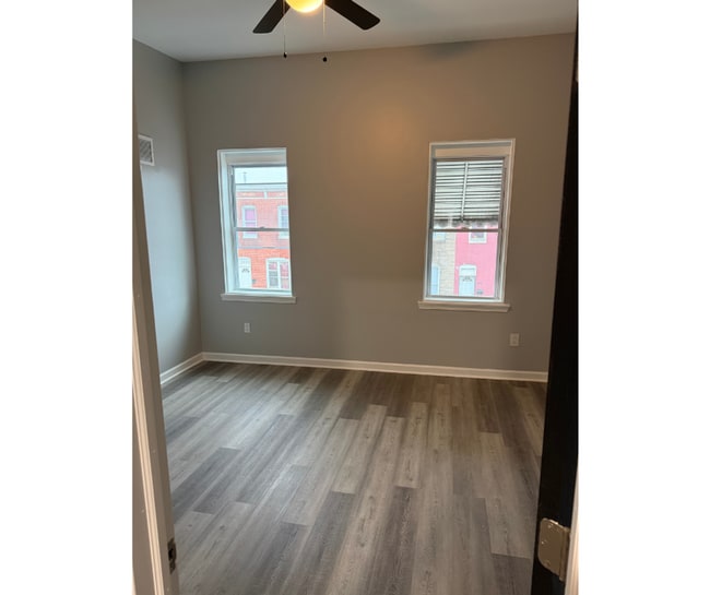 Photo - 3718 E Lombard St Unidad BA W/BATH $750 BA