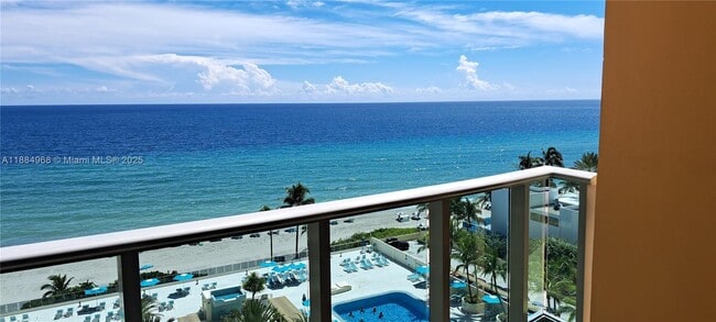 Building Photo - 2501 S Ocean Dr Unit 1021