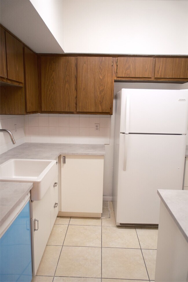 Photo - 10811 Richmond Ave. Unit True