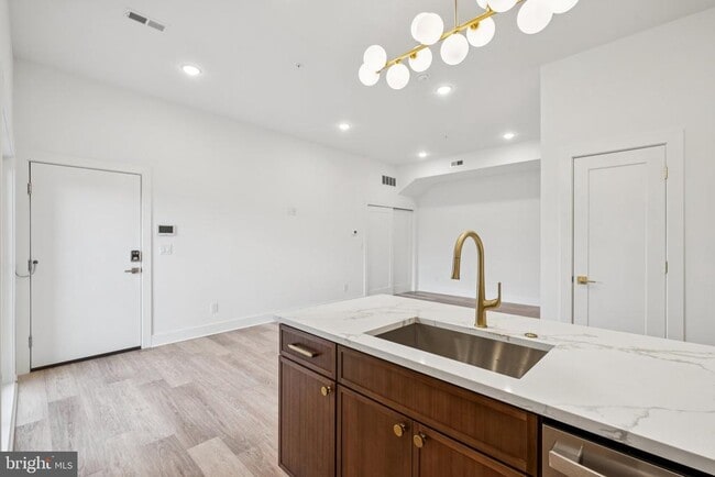 Photo - 5034 Florence Ave Unit 6