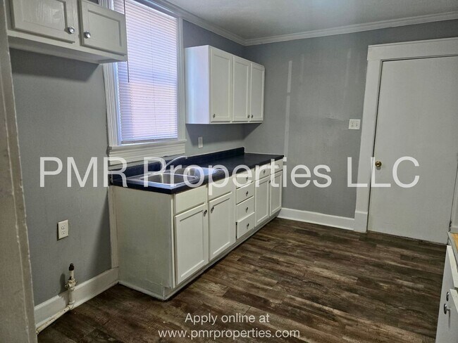 Photo - 421 N 7th St