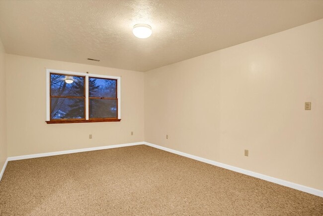 Blackhawk Commons Apartments