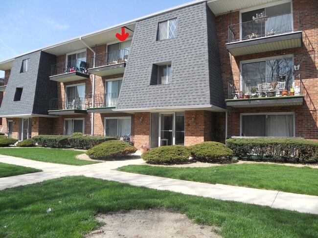 Building Photo - 10940 Keating Ave Unit 3C