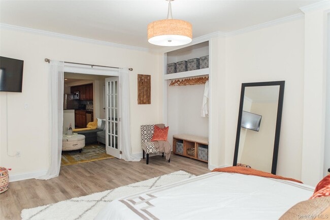 Photo - 27 Vanderbilt Ave Unit 1st Fl