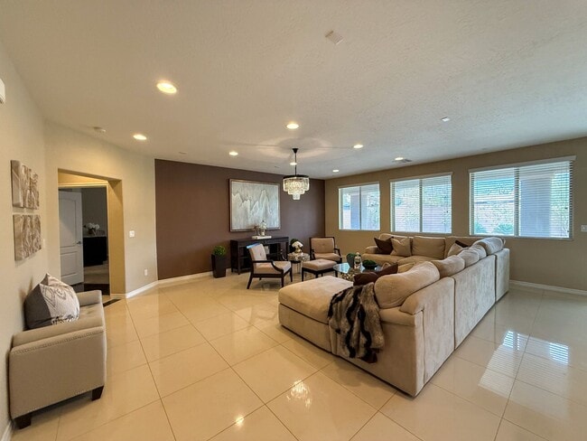 Photo - Luxury 6/BD 4.5/BA Large Furnished Home with Dual Primary Suites in Gated Community