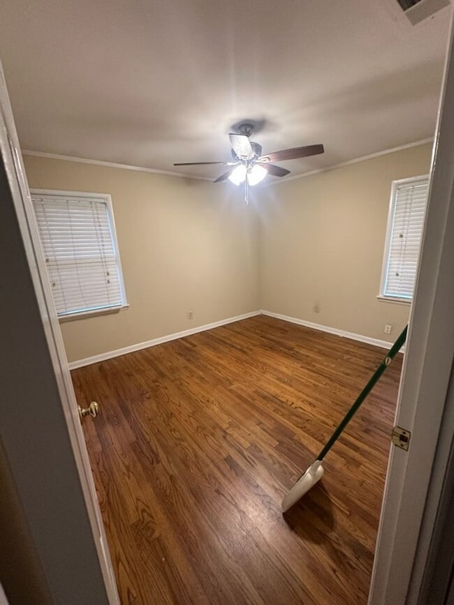 Photo - Charming Home Available in August!