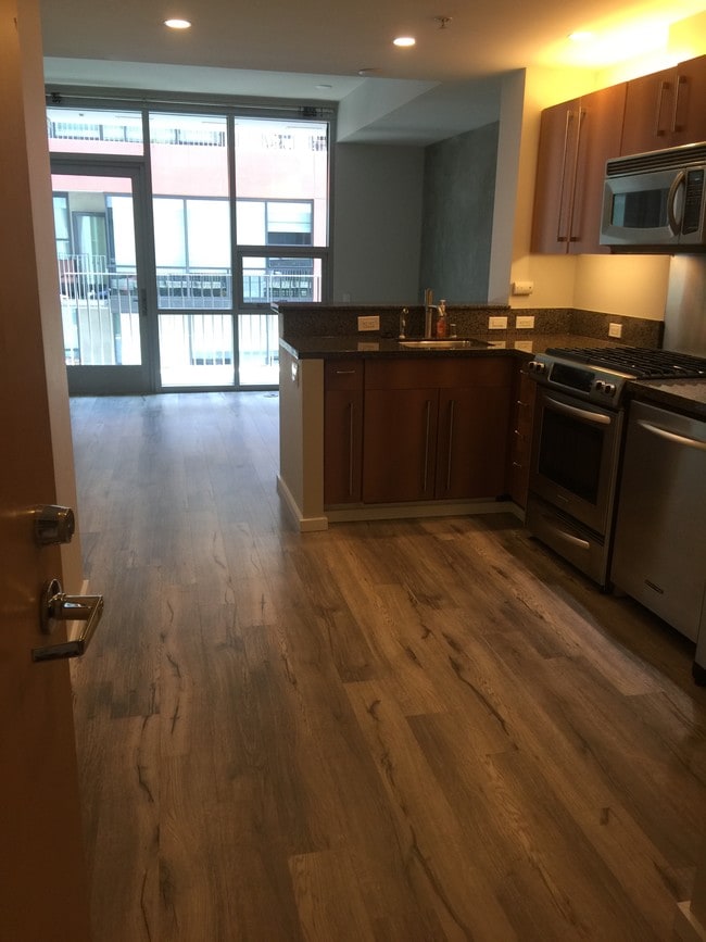 New hardwood flooring - 321 Tenth Ave Unit 905