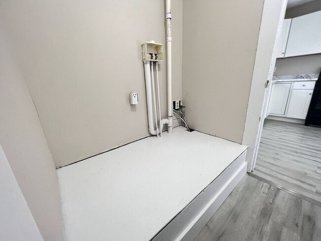 Photo - 2 Bed 1 Bath Springfield, MO