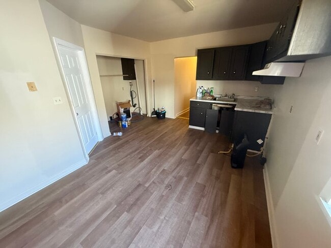 Photo - 330 2nd St Unit Apt B