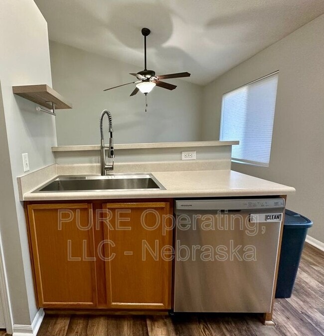 Photo - 17814 Olive St