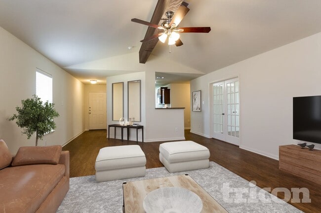Photo - 2437 Regatta Ln