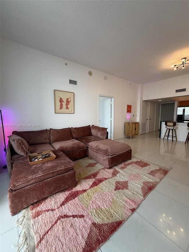 Photo - 1750 N Bayshore Dr Unit 5611