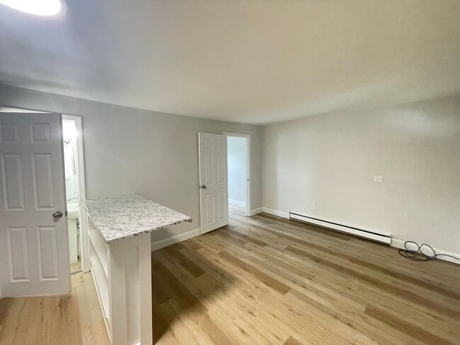 26 High St Unit 5