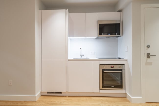 Photo - 27 South St Unidad #B3