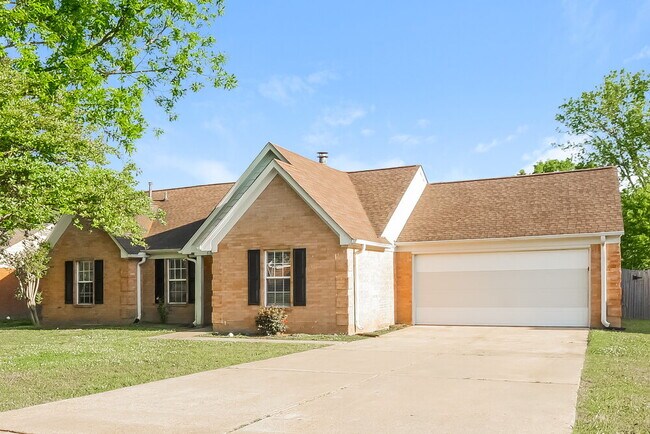 Photo - 6916 Fox Briar Cove