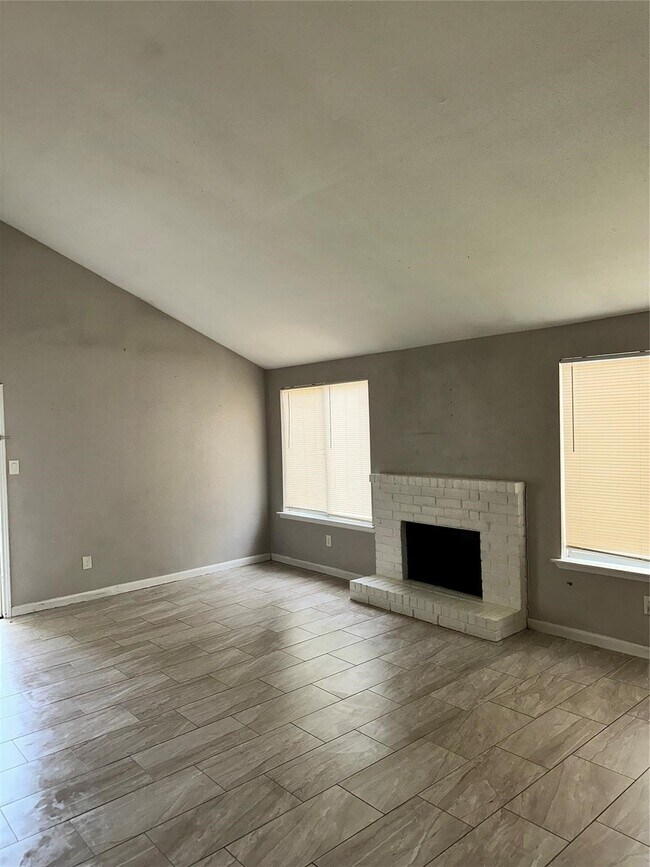 Photo - 7514 Lemma Dr