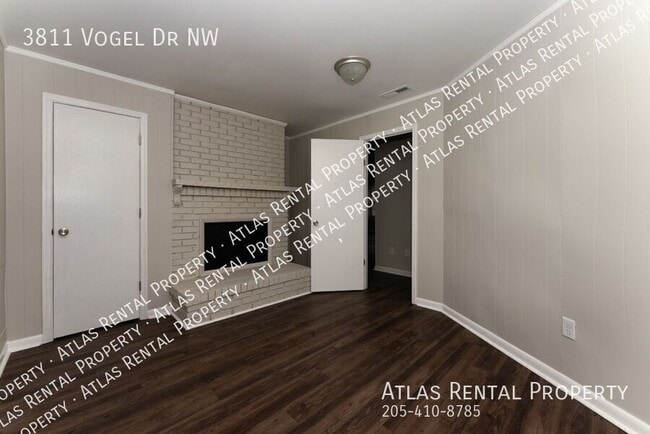 Photo - 3811 Vogel Dr NW