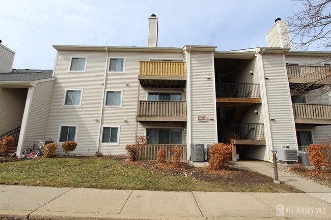 Photo - 1905 Aspen Dr