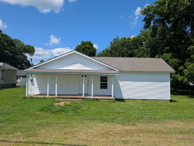 Building Photo - 5914 Martin Hwy