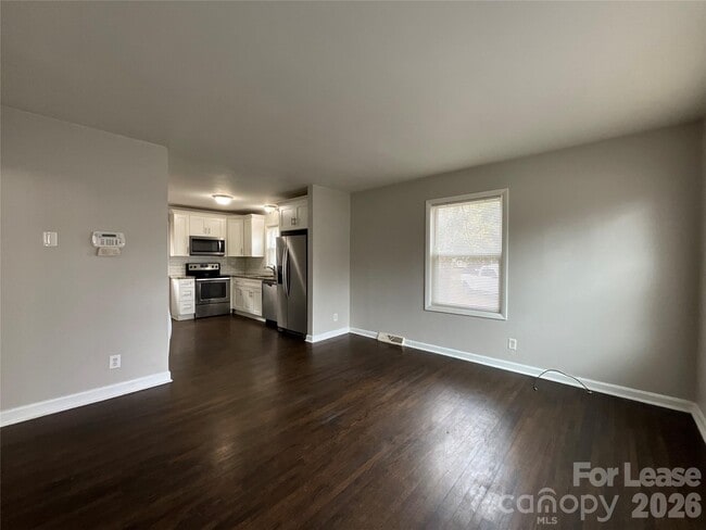 Photo - 1624 Eastway Dr