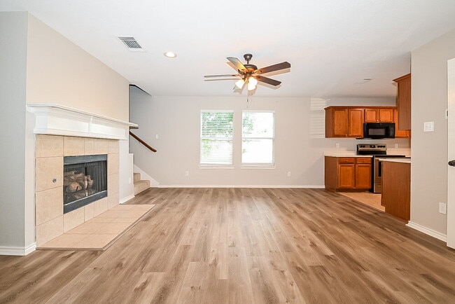 Photo - 1112 Hampton Dr