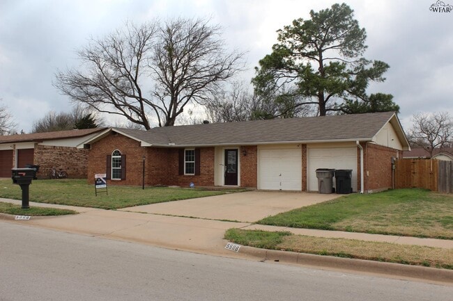 Photo - 5508 Hooper Dr