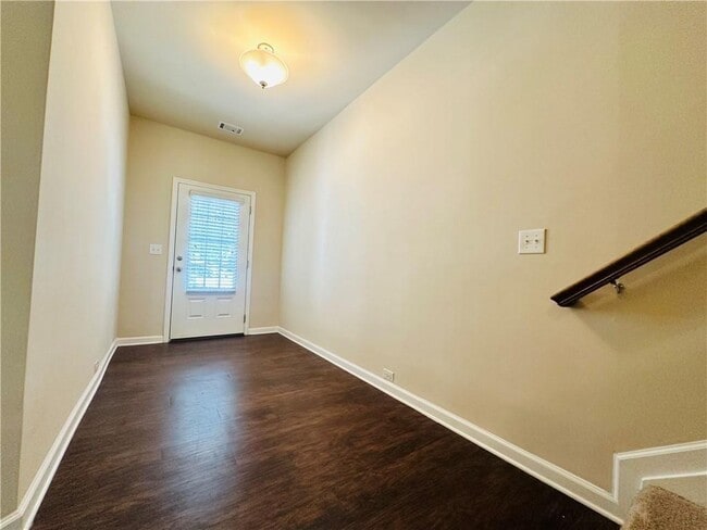 Photo - 244 Highland Pointe Cir E