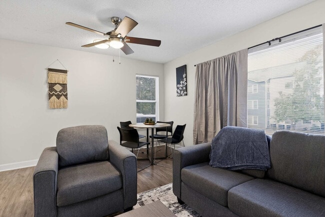 800 Alexander Rd Unit SI ID1372307P