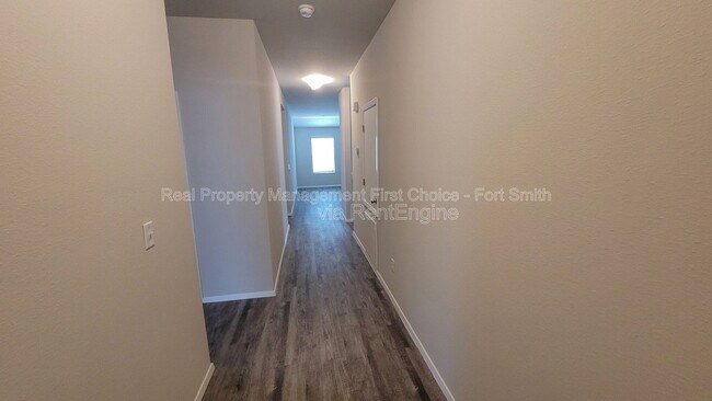 Photo - 8218 Melody Ln