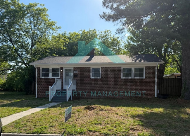 Photo - 710 Reid St