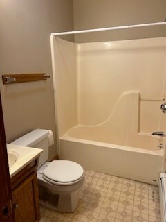 Photo - 68 Robert St Unit 3