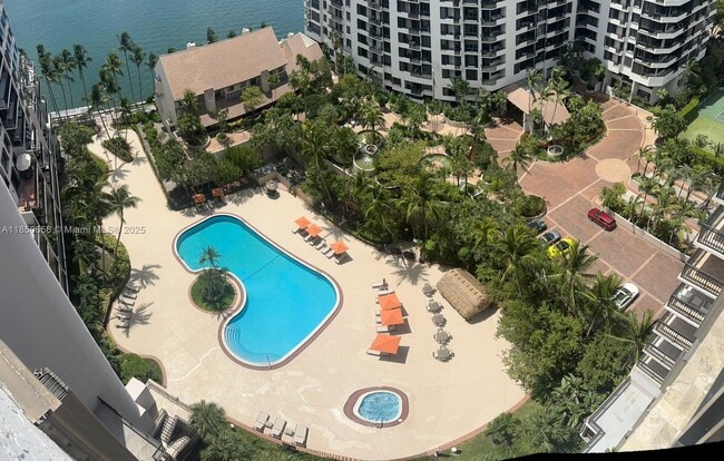 Building Photo - 540 Brickell Key Dr Unit 1803 Rental