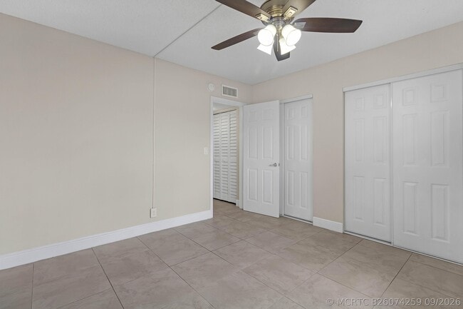 520 NE 45th St Unit 2