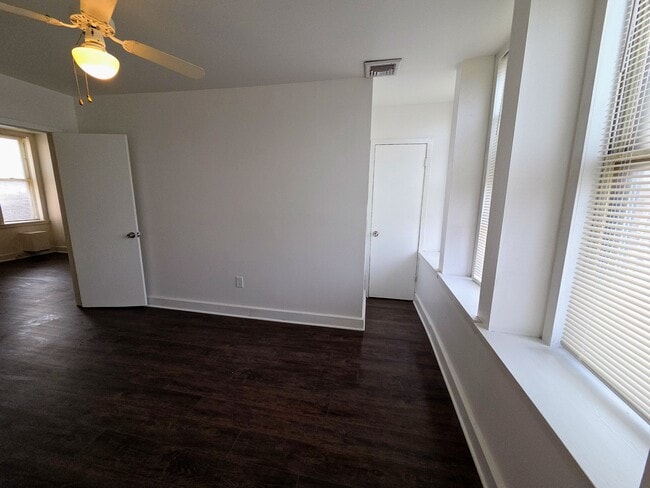 Photo - 1309 W Allegheny Ave Unidad 3