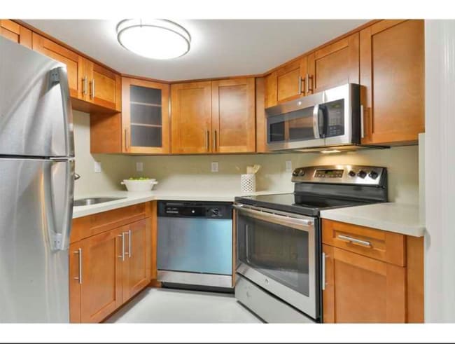 Photo - 2600 Collins Ave Unit 211