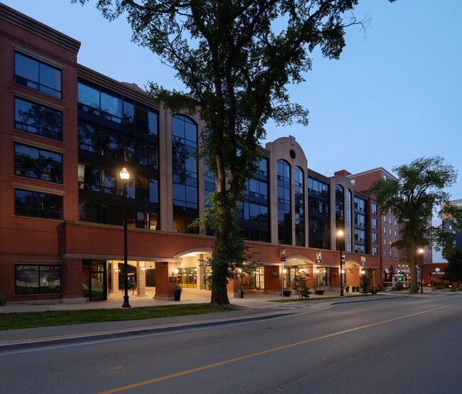 Photo - The Paramount