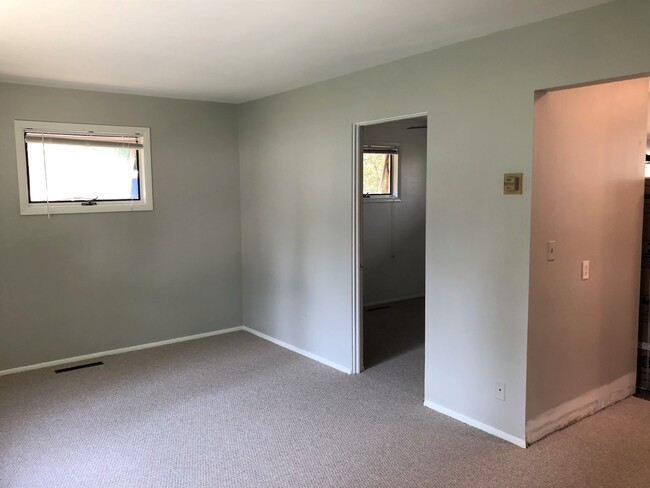 Photo - Hoover Unit 522