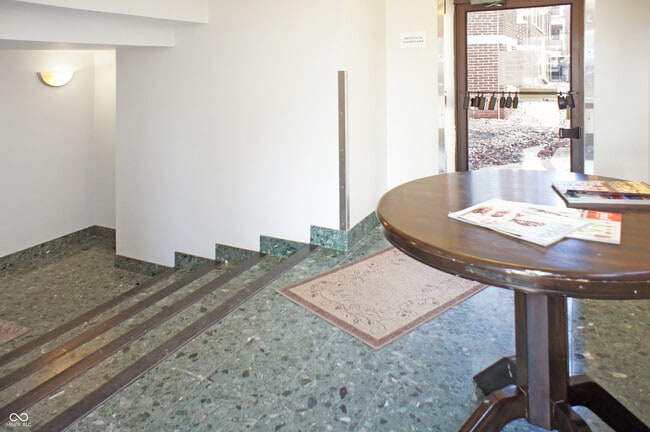 Photo - 230 E 9th St Unit 507